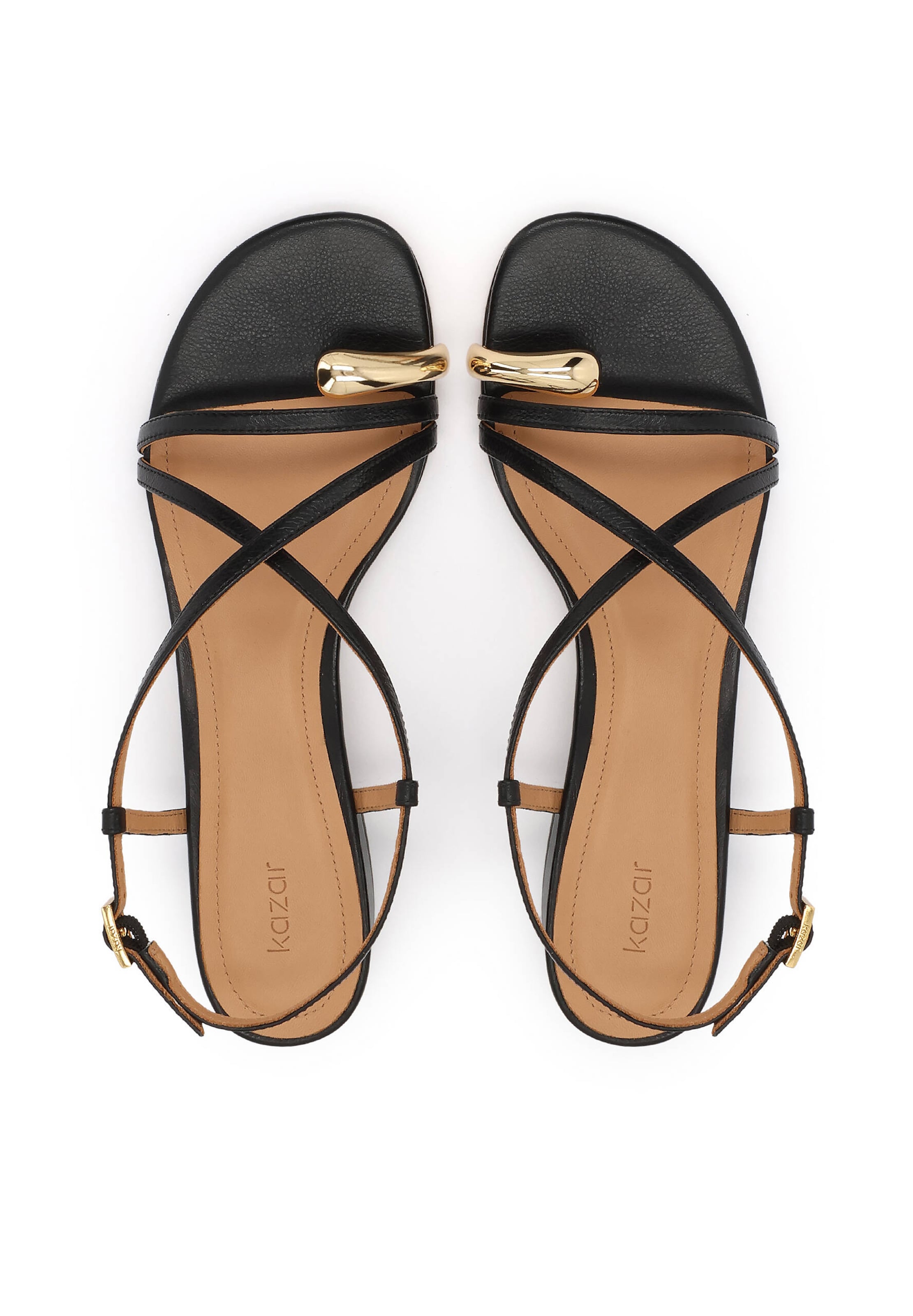 Kazar Босоножки через палец в Черный