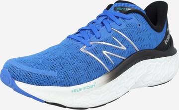 Chaussure de course 'Kaiha' new balance en bleu : devant