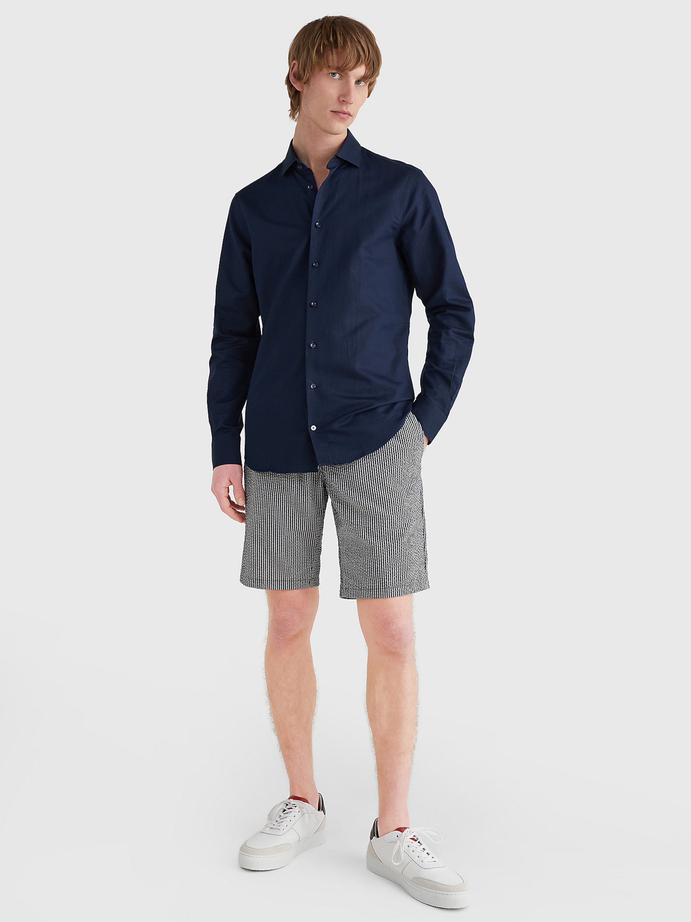 Männer Hemden TOMMY HILFIGER Hemd in Dunkelblau - SO60780 Männer Hemden TOMMY HILFIGER Hemd in Dunkelblau - SO60780