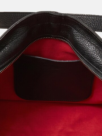 Borsa a spalla di Virginia Rhinè in nero