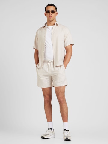 WEEKDAY Regular fit Πουκάμισο 'Oscar' σε μπεζ