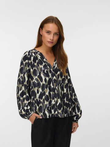 VERO MODA Blus 'VMFANINI' i grön: framsida