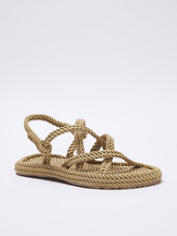 Sandales Trendyol en beige : devant