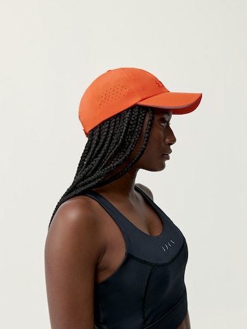 Born Living Yoga Sportcap ' Deckel ' in Orange