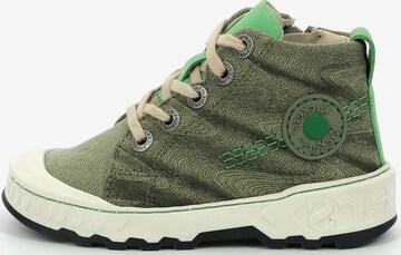 Sneaker di Kickers in verde