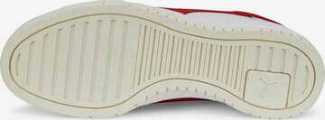 Baskets basses PUMA en blanc