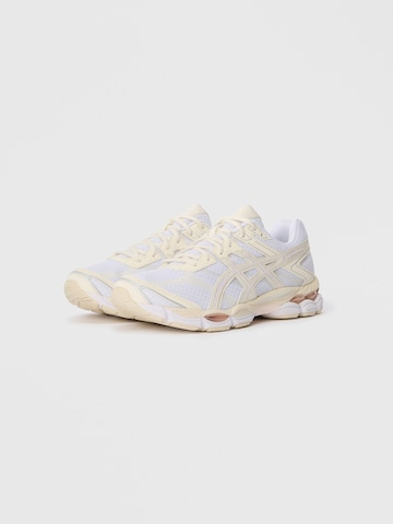 ASICS SportStyle Låg sneaker 'GEL-CUMULUS 16' i vit