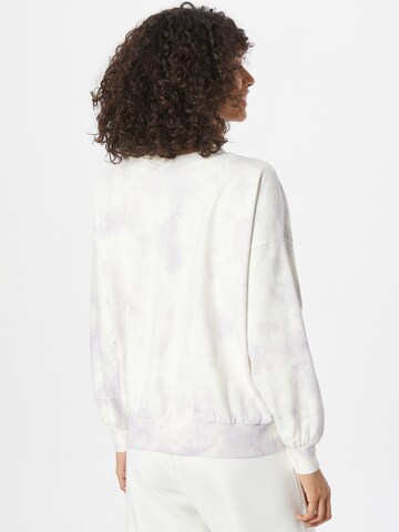 mazine Sweatshirt 'Laura' in Lila