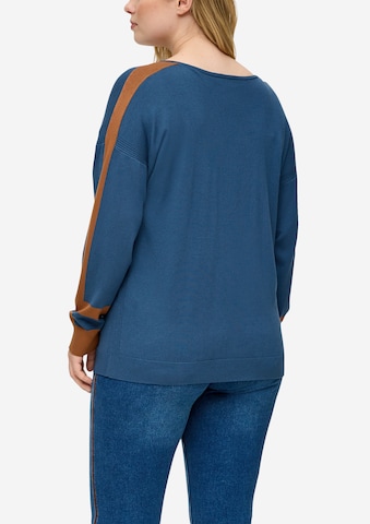 TRIANGLE Pullover in Blau