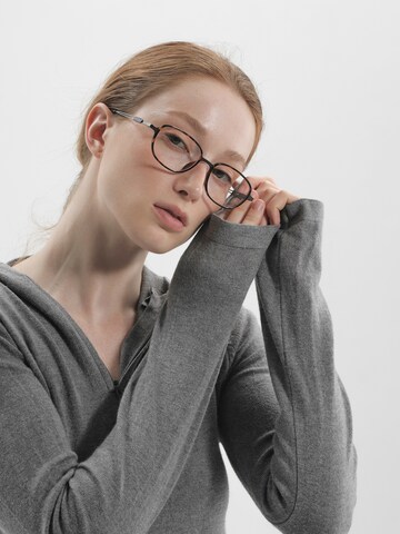 TorWeit Sticktop 'Black Hooded Knit Top'‌‌ in Grau