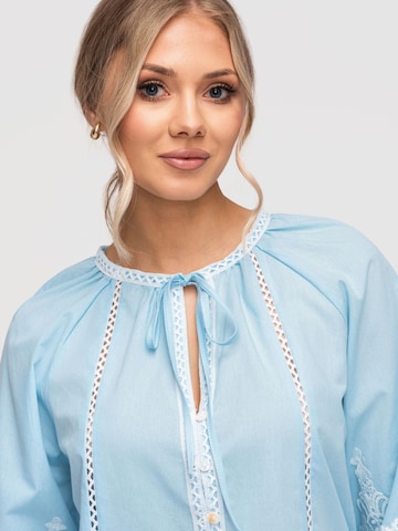 Ombre Bluzka w kolorze niebieski