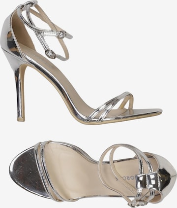 GLAMOROUS Sandalen 39 in Silber: Vorderseite