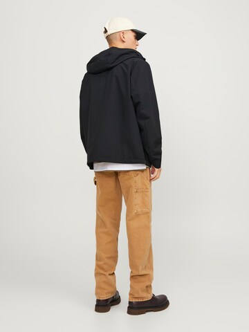 JACK & JONES Kurtka przejściowa 'JJVesterbro' w kolorze czarny