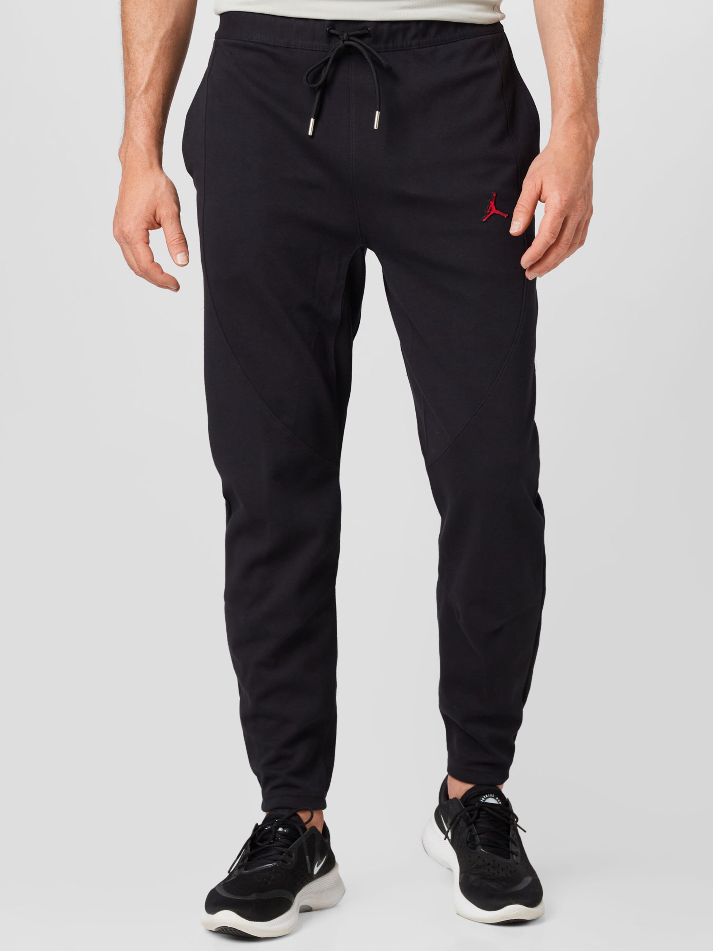 pantaloni jordan