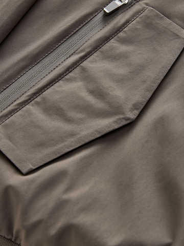 Next - Chaqueta de entretiempo 'Harrington' en marrón