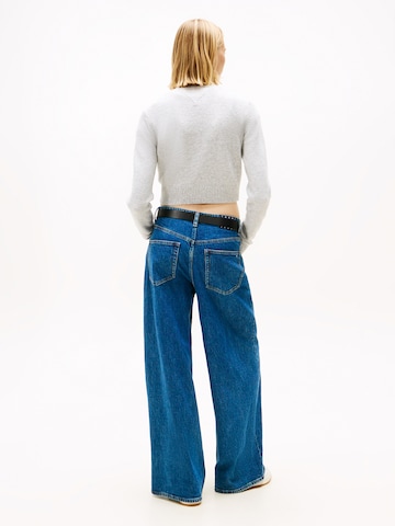 Tommy Jeans Sweter w kolorze szary