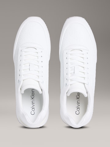 Calvin Klein Σνίκερ χαμηλό σε λευκό