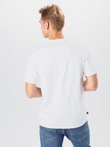 VANS - Camisa 'Off The Wall' em branco