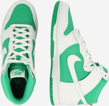 Sneaker alta 'DUNK HI RETRO BTTYS' di Nike Sportswear in verde