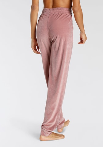 Pantaloncini da pigiama di VIVANCE in rosa