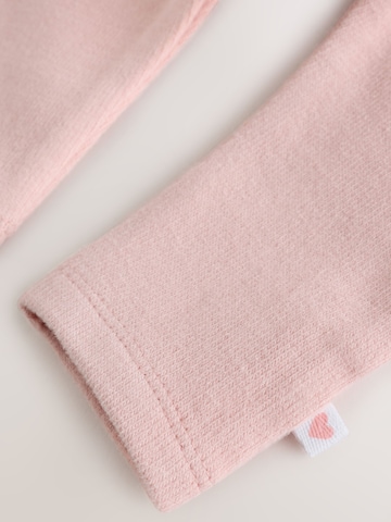 Next Set in Pink