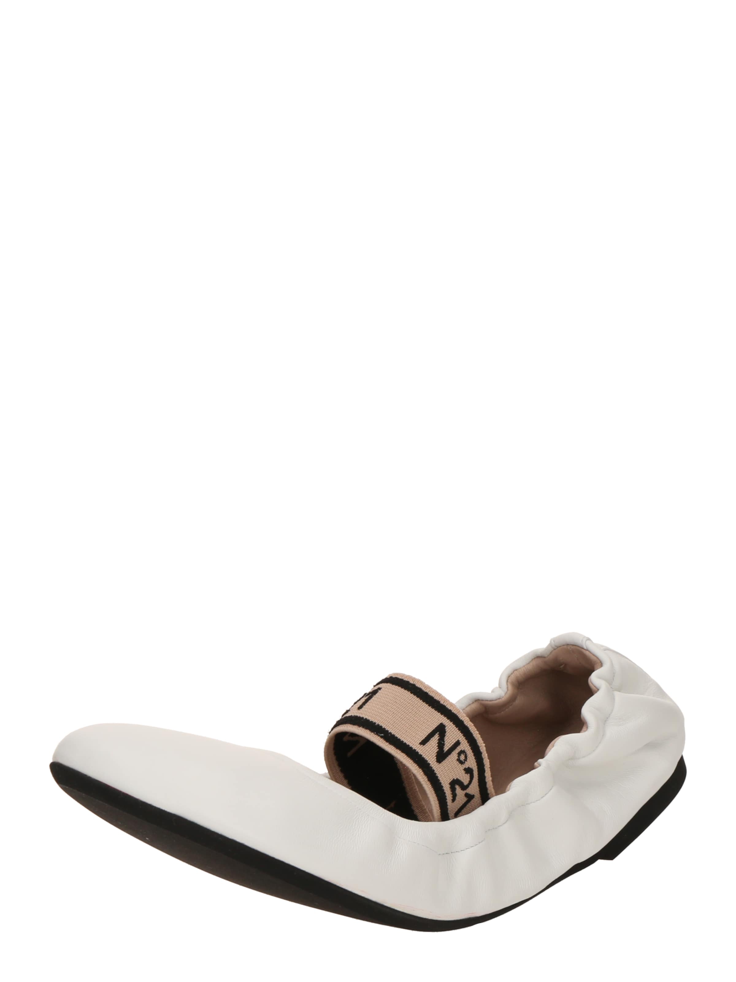 N°21 Rihmaga baleriina, värv valge: eest vaates