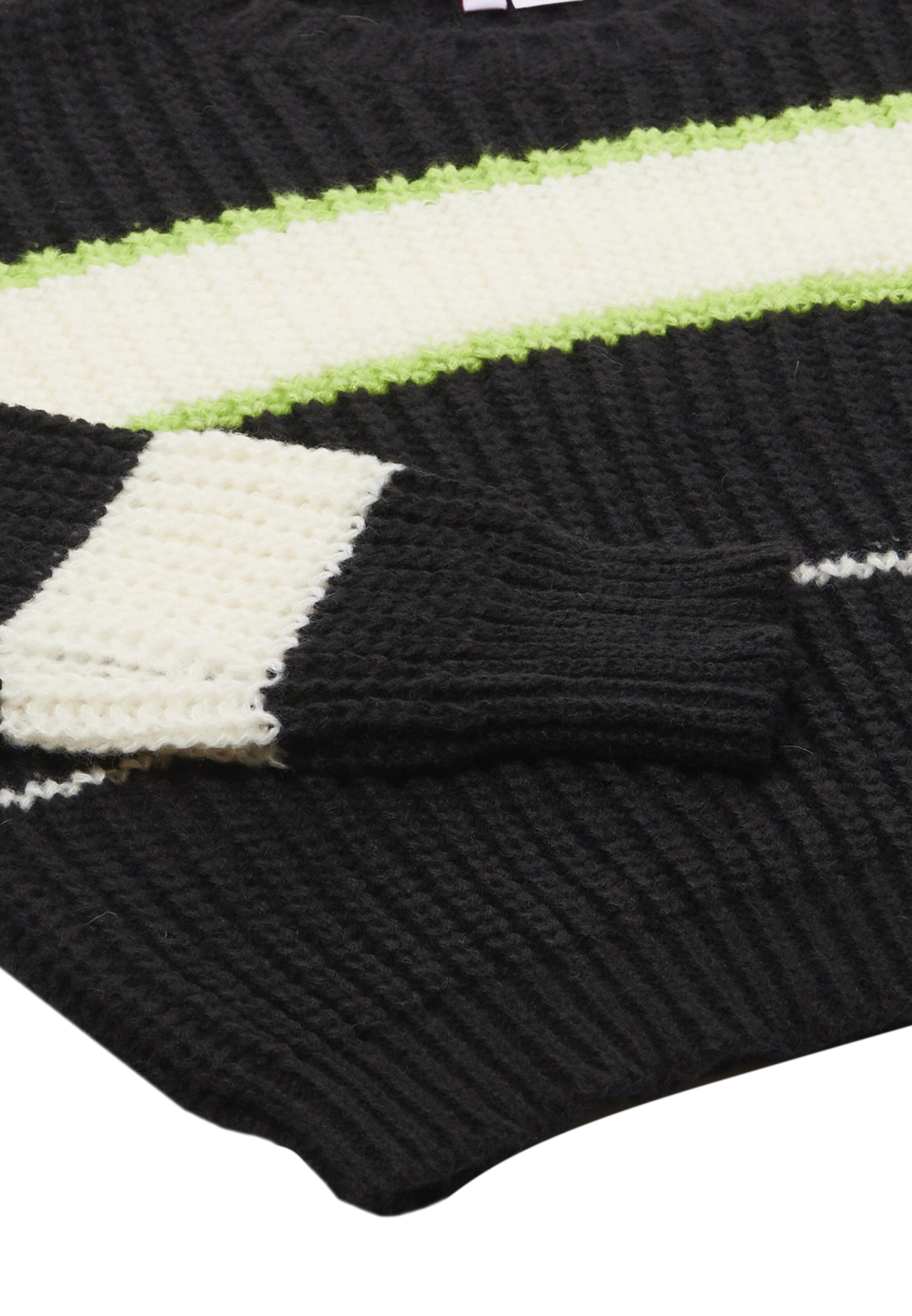 MYMO Kampsun, värv must