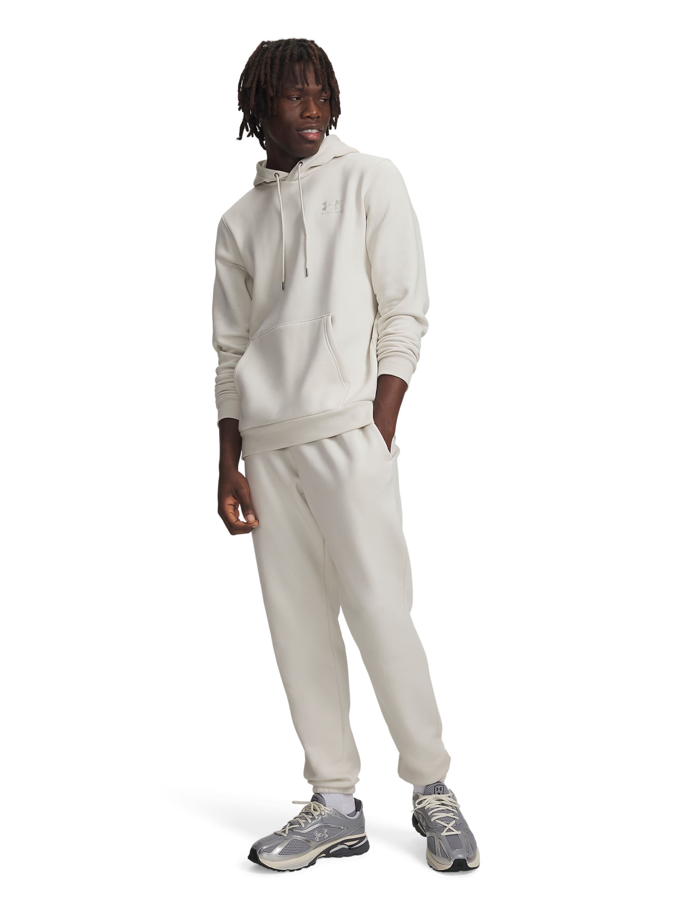 UNDER ARMOUR Tapered Workout Pants in White