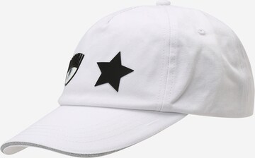 Cappello da baseball di Chiara Ferragni in bianco: frontale