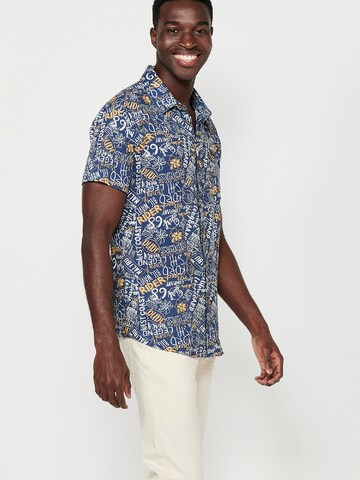 Coupe regular Chemise KOROSHI en bleu