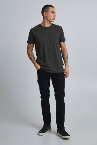 !Solid Regular Fit T-Shirt 'Rock Organic' in Grau