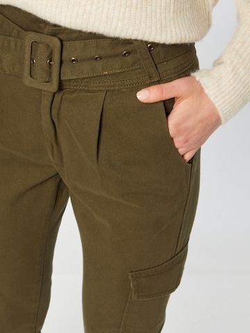 Koton Slim fit Pleat-Front Pants in Green