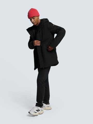 No Excess Parka in Schwarz