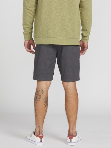 Volcom Regularen Chino hlače 'Frickin' | siva barva