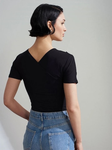 Dilvin Shirt in Black