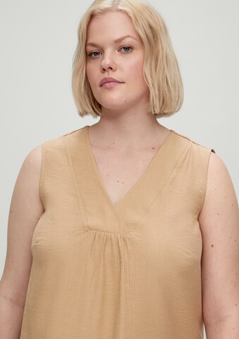 TRIANGLE - Blusa en marrón