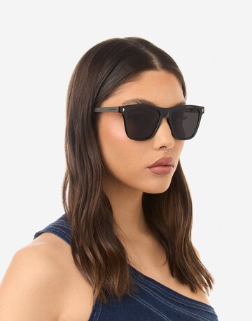 melns HAWKERS Saulesbrilles 'One LS': no priekšpuses