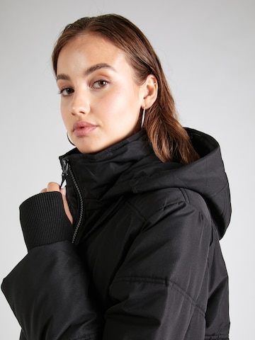 Manteau d’hiver Moves en noir