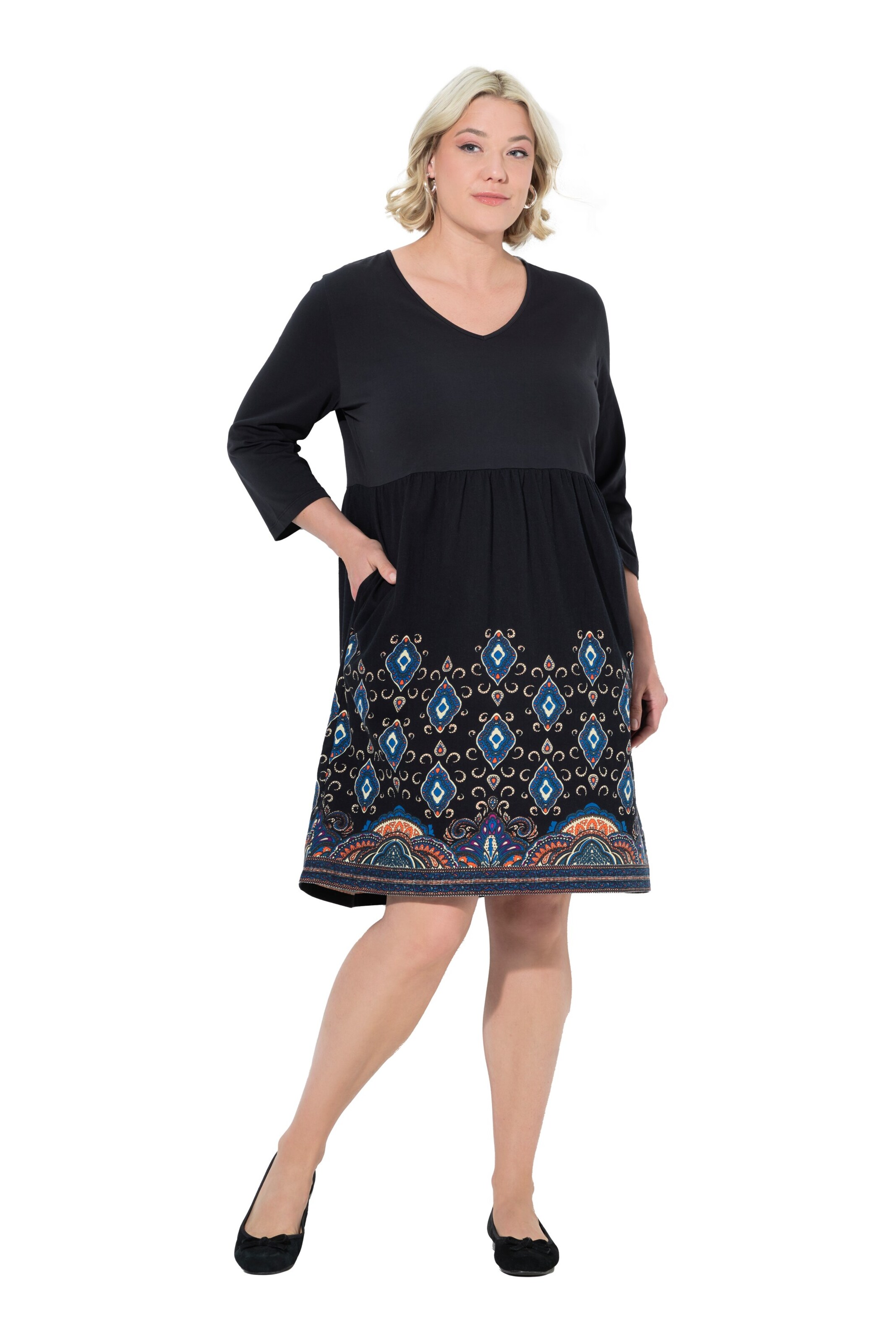 Ulla Popken Kleid in Schwarz: Vorderseite