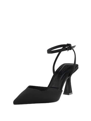Pull&Bear Pumps in Black: front