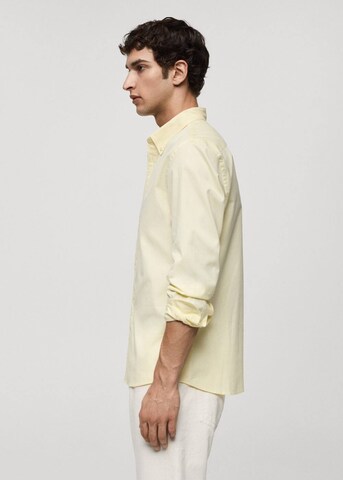 MANGO MAN Regular fit Button Up Shirt 'Pego' in Yellow