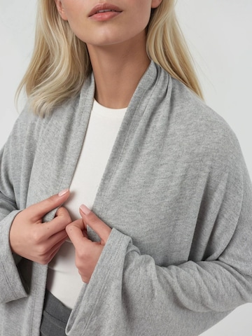 Cardigan 'Strickjacken' Busem en gris