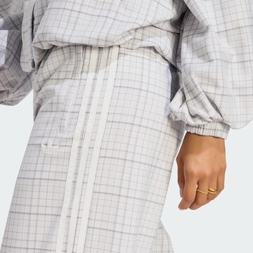 Wide leg Pantaloni di ADIDAS ORIGINALS in grigio
