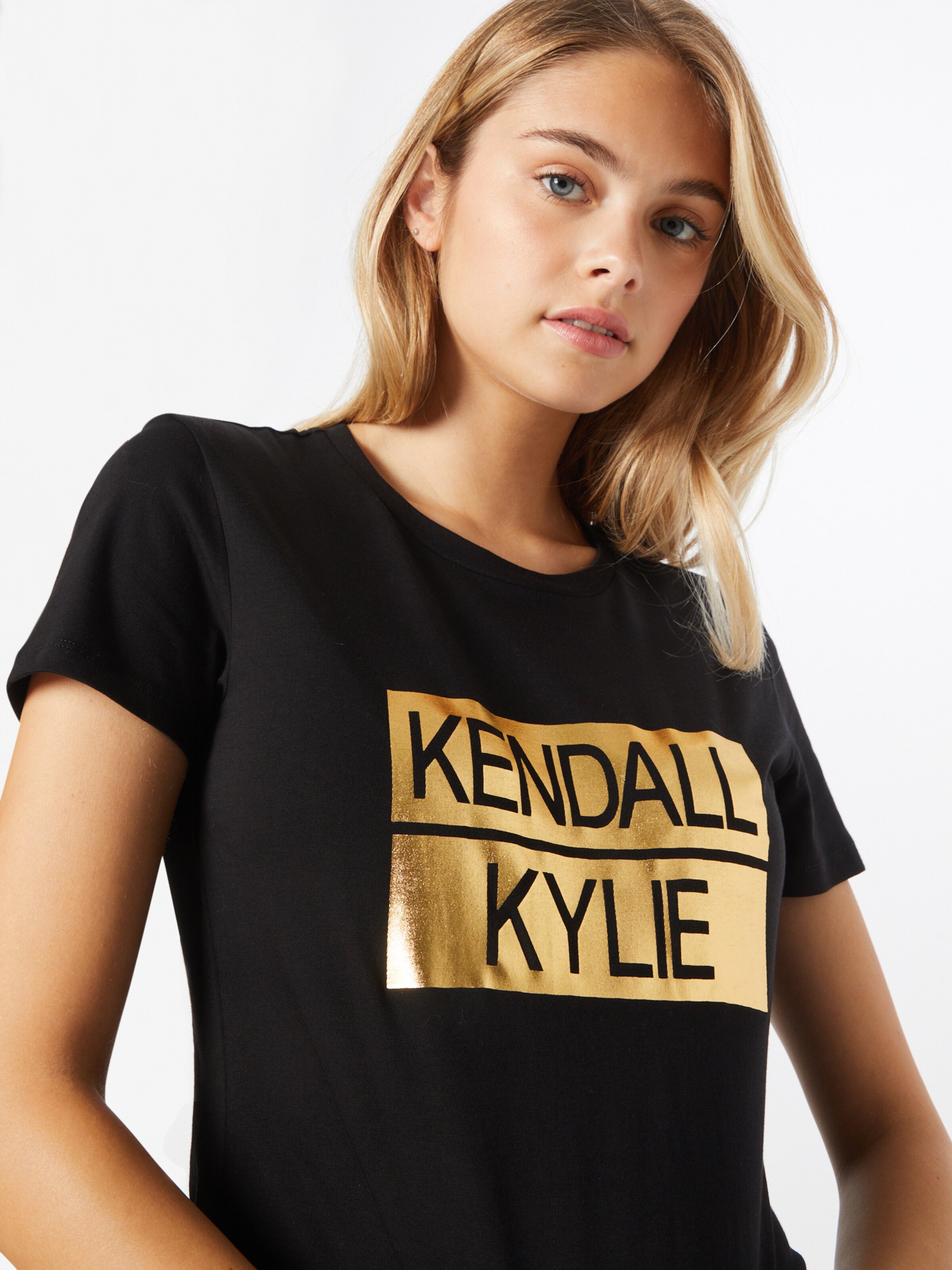 KENDALL + KYLIE T-Shirt in Schwarz 