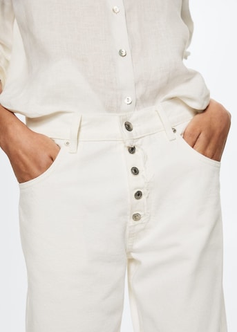 MANGO Loose fit Jeans 'Carlota' in White