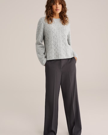 WE Fashion Sweater in Grey