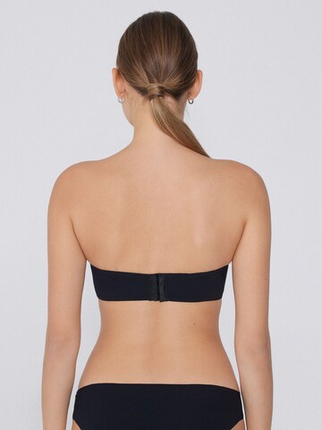 Tezenis Bandeau Bra in Black