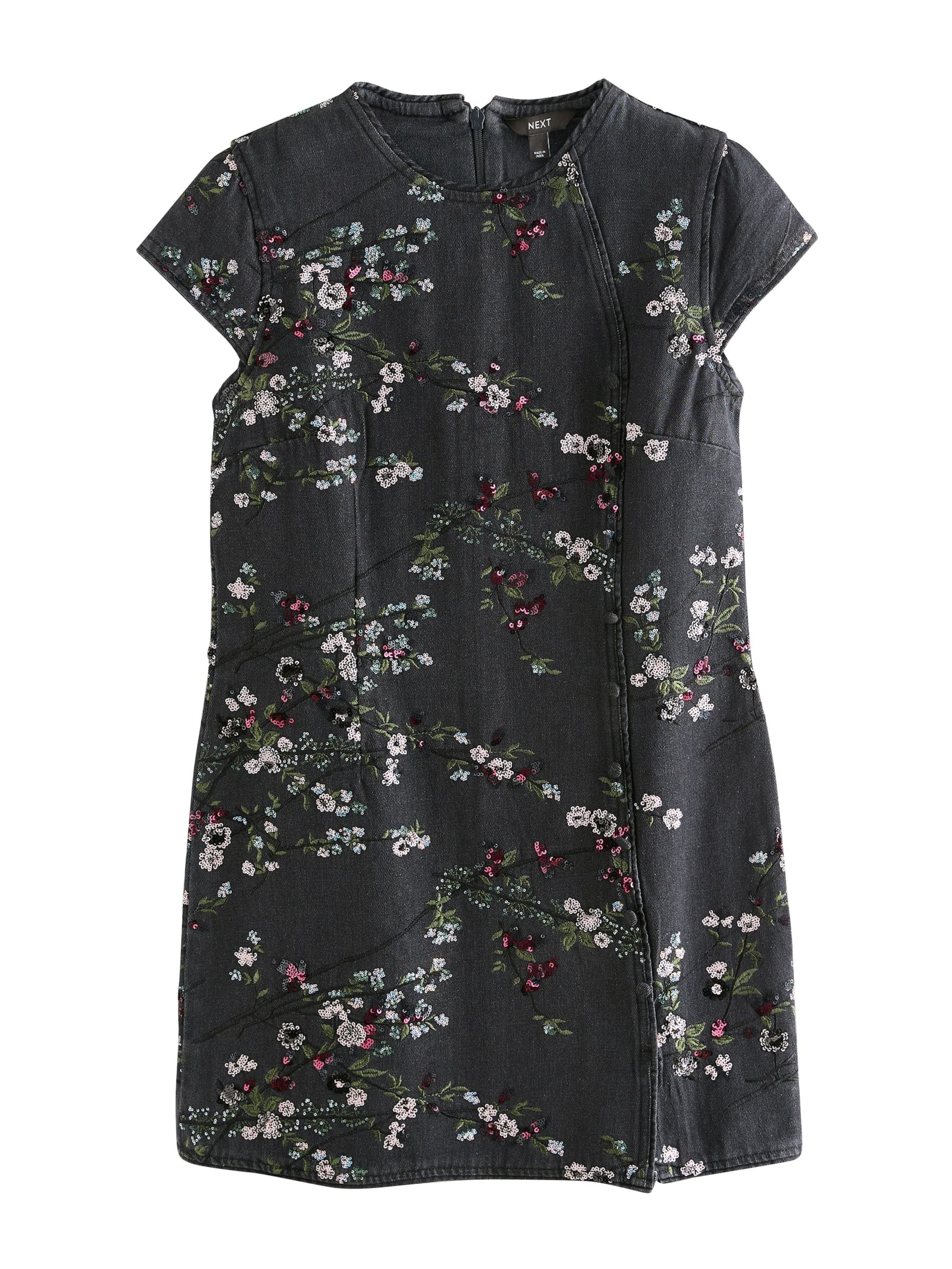 Next Kjole i sort: forside