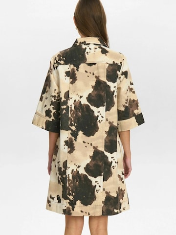 Robe 'NUIVY' NÜMPH en beige