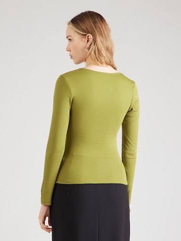ABOUT YOU Тениска 'Daphne' в зелено
